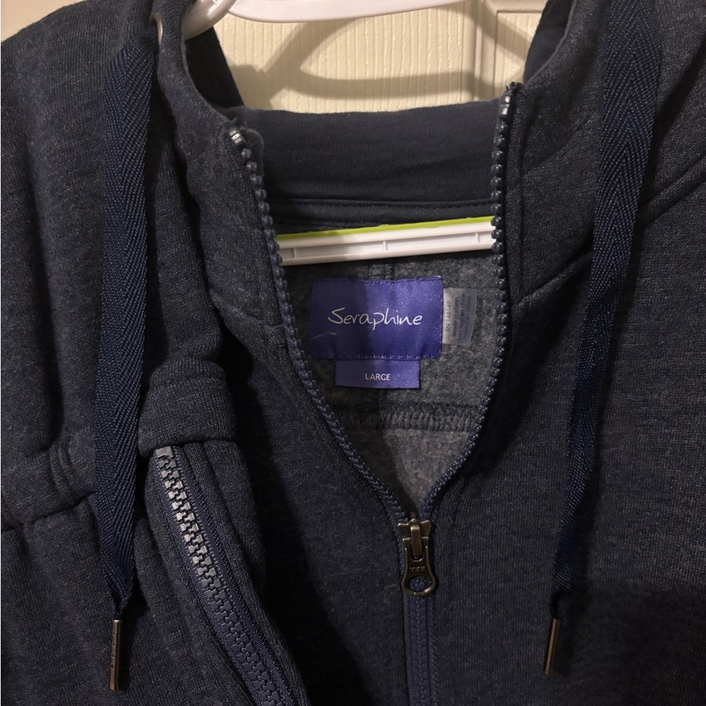 NWOT Seraphine maternity carrier hoodie